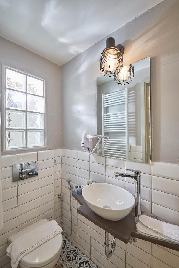 Stay In A Hip Decorated Studio Near Acropolis! Афіни Екстер'єр фото