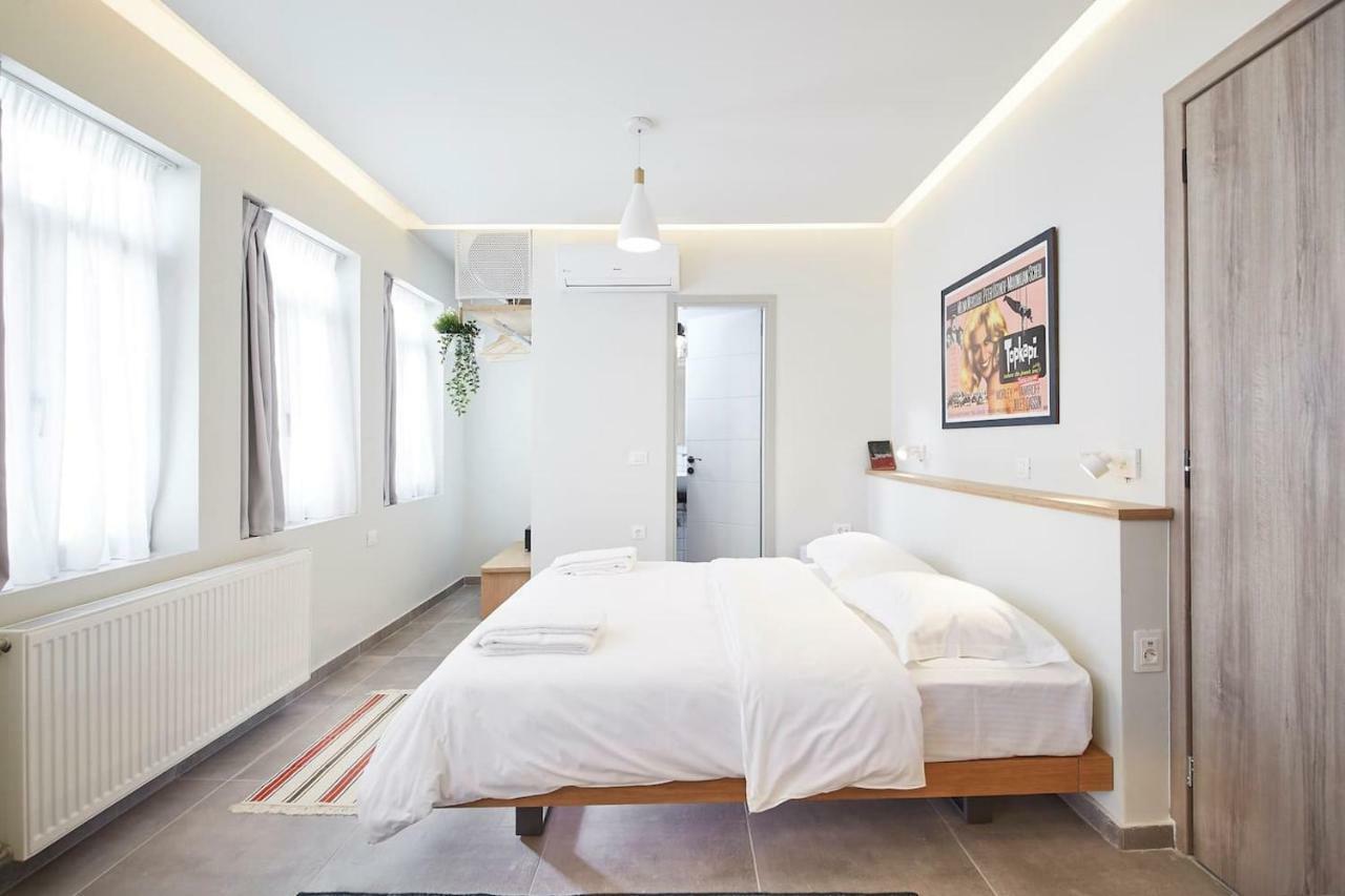 Stay In A Hip Decorated Studio Near Acropolis! Афіни Екстер'єр фото