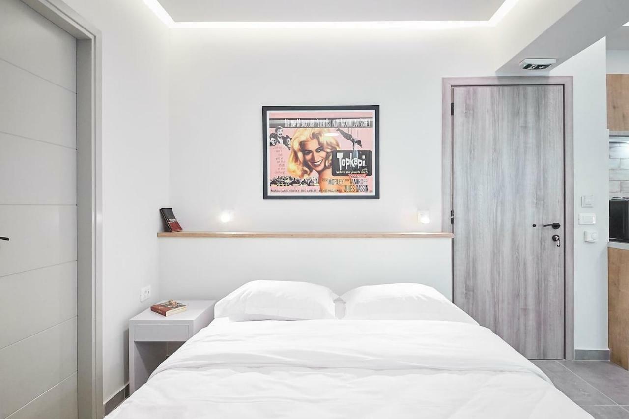 Stay In A Hip Decorated Studio Near Acropolis! Афіни Екстер'єр фото