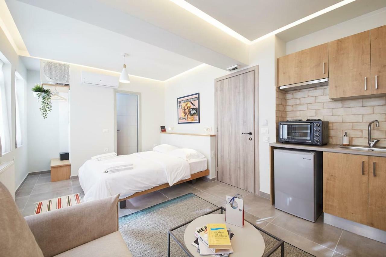 Stay In A Hip Decorated Studio Near Acropolis! Афіни Екстер'єр фото